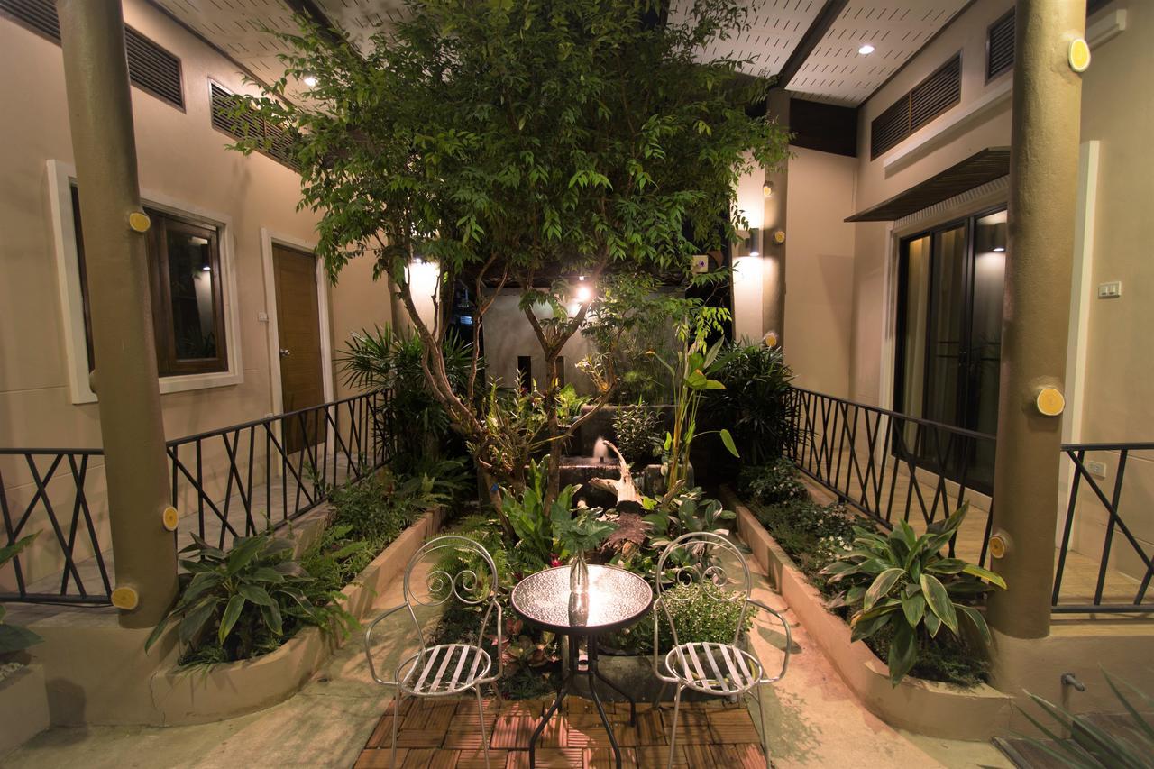 Casa Malee Hotel เชียงใหม่ ภายนอก รูปภาพ