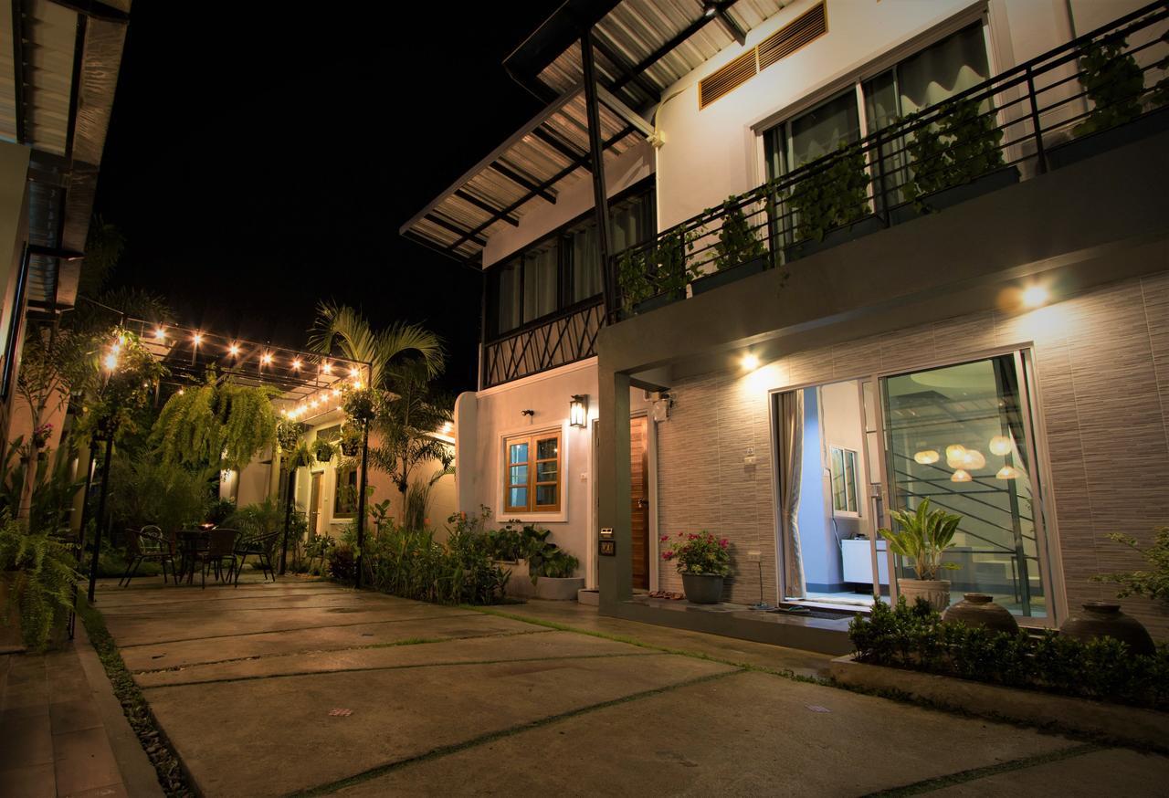 Casa Malee Hotel เชียงใหม่ ภายนอก รูปภาพ