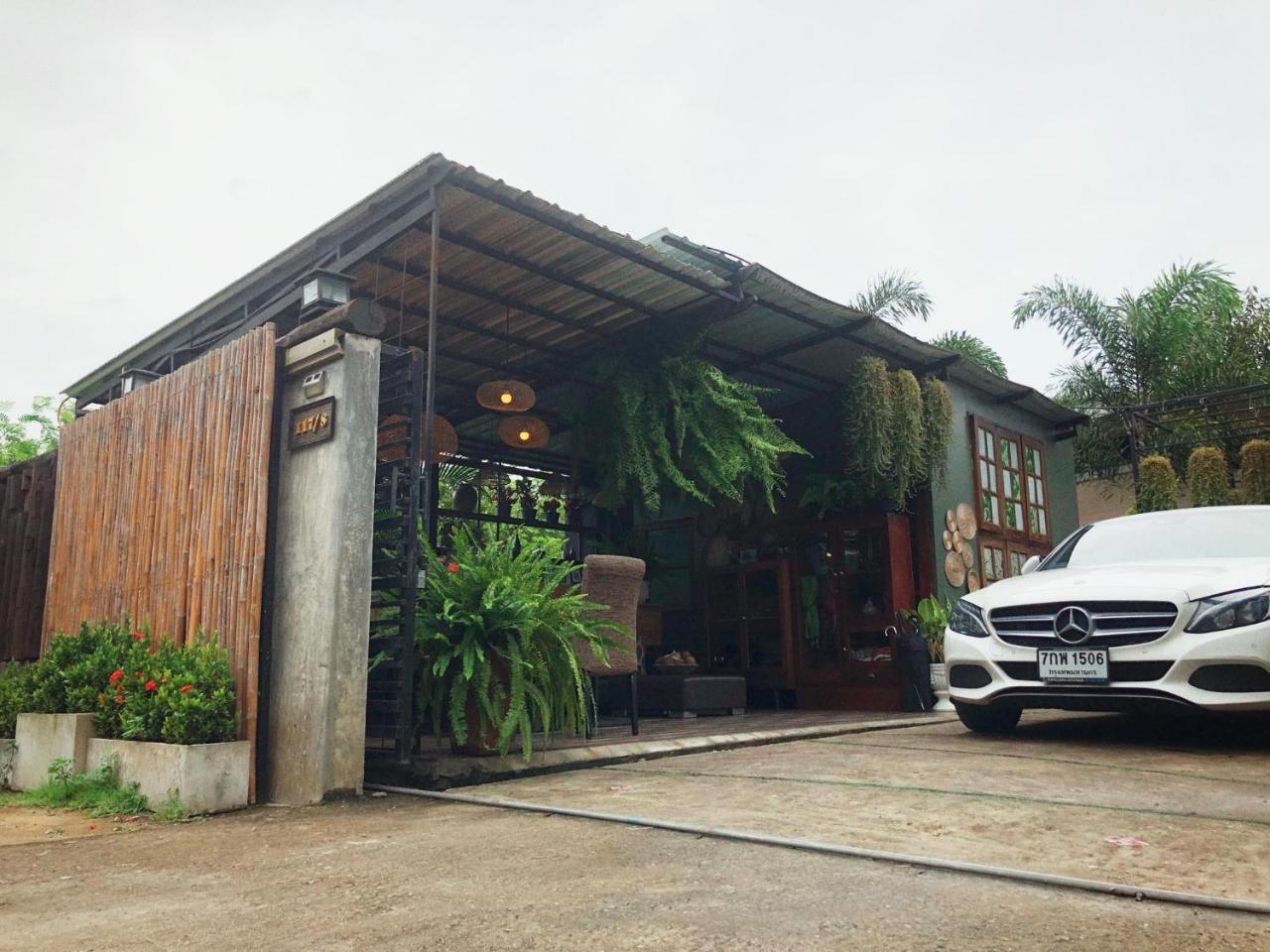 Casa Malee Hotel เชียงใหม่ ภายนอก รูปภาพ
